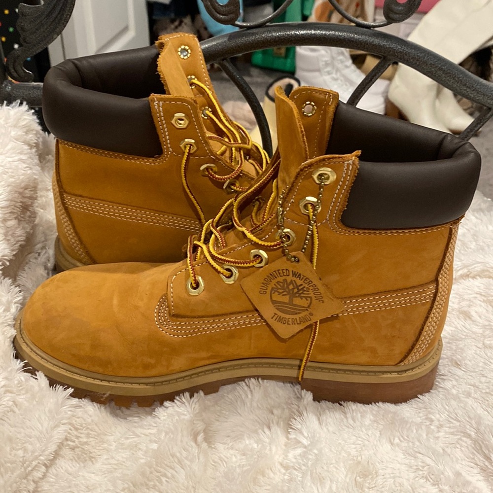 Woman’s timberland work boots